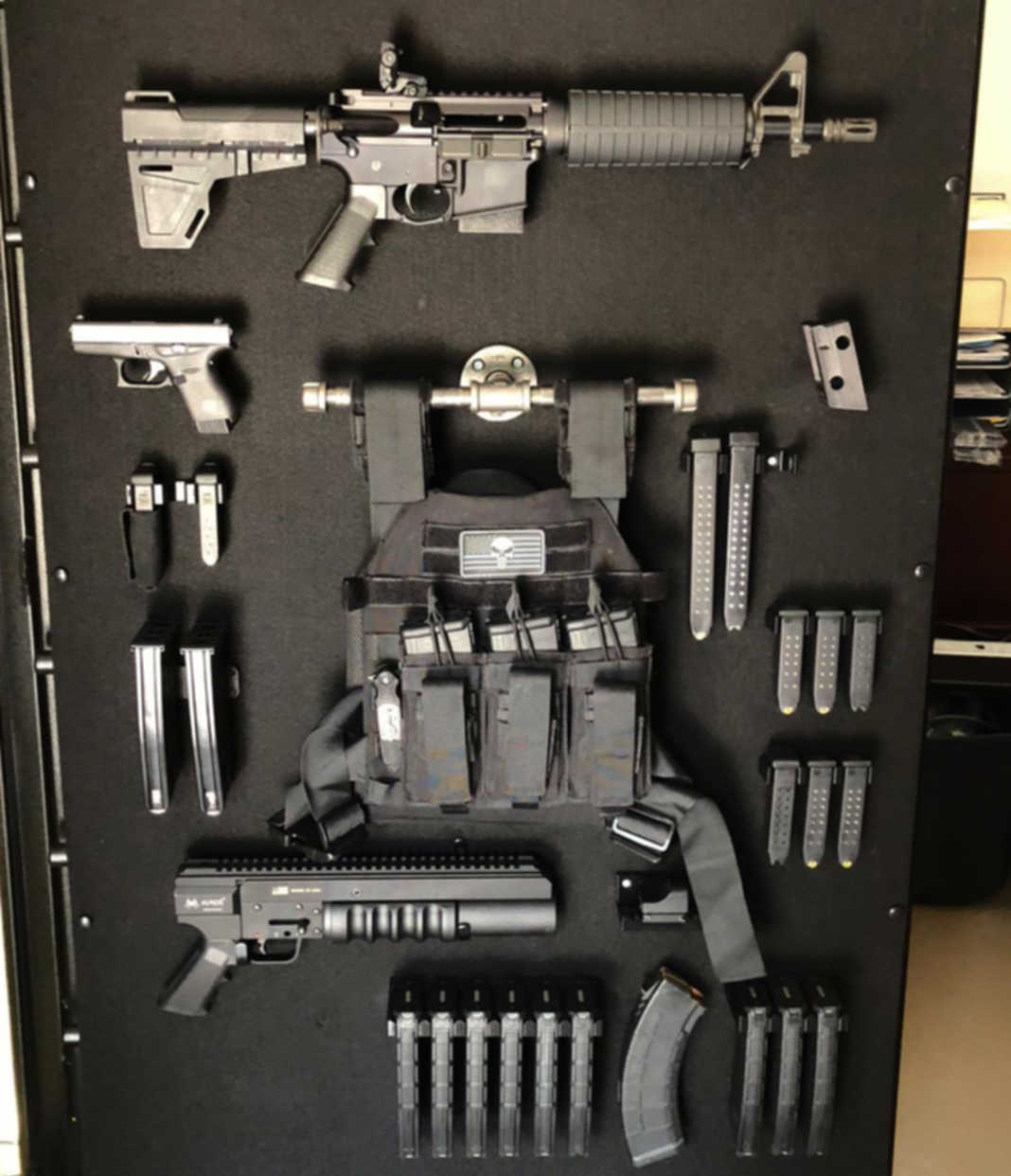 How to Organize a Gun Safe