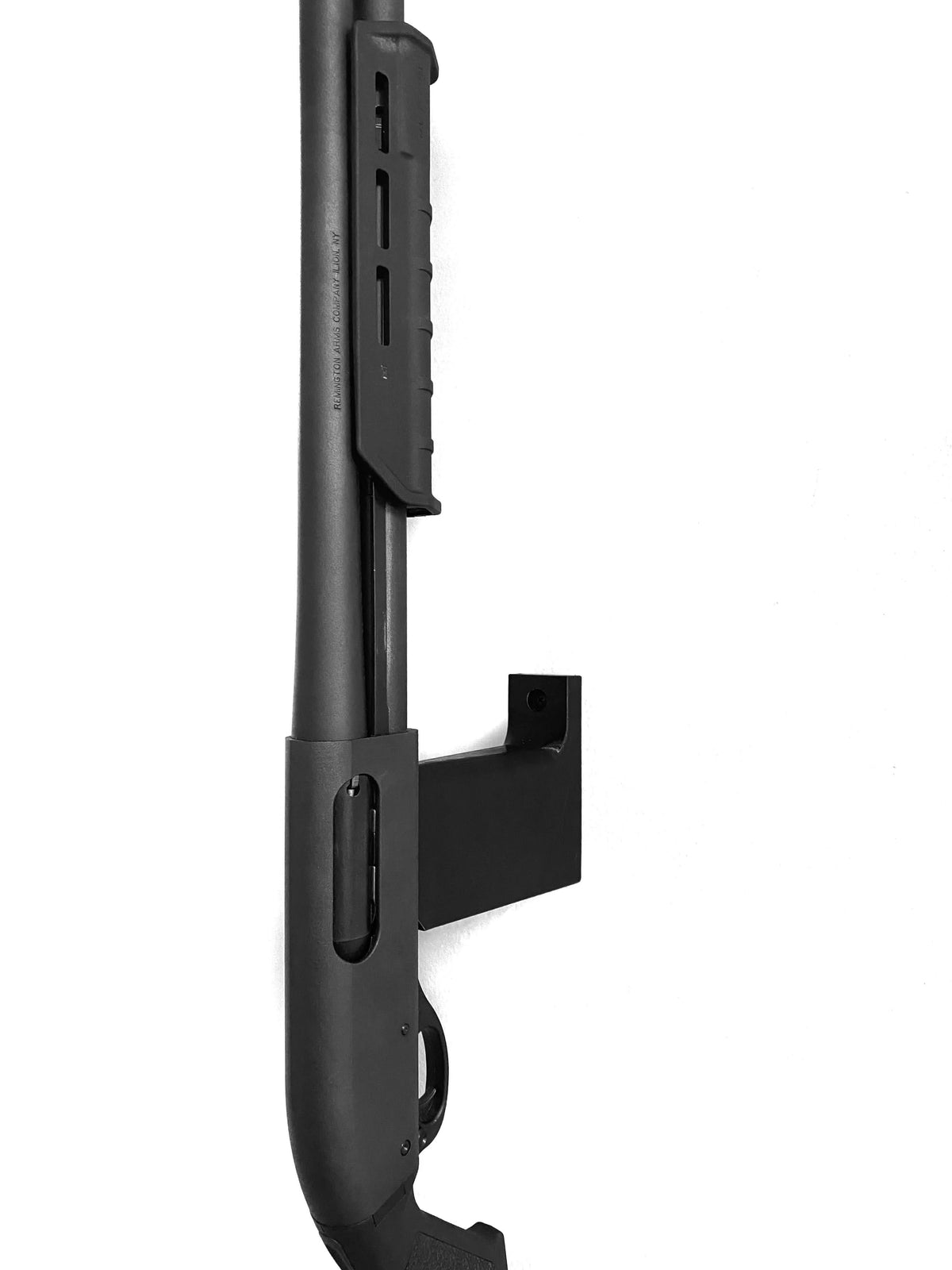 Benelli M1 & M4 Vertical Mount by Spartan Mounts img - 3 - Mounting and Storage Solution