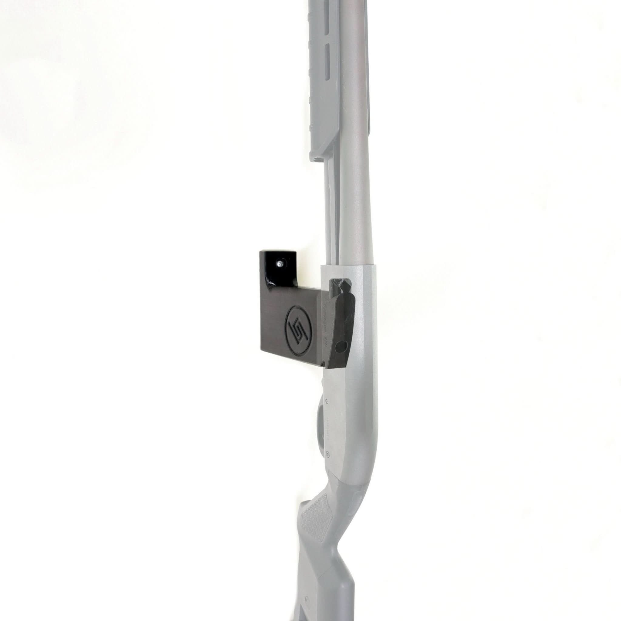 Benelli M1 & M4 Vertical Mount by Spartan Mounts img - 2 - Mounting and Storage Solution