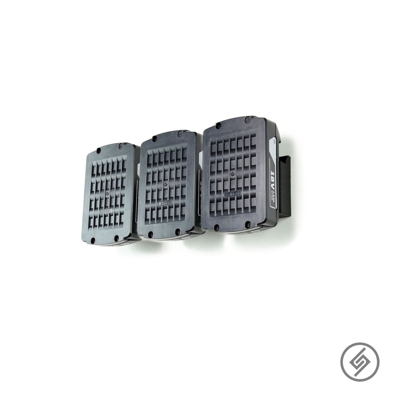 Bosch 18V Battery Mount by Spartan Mounts img - 2 - Mounting and Storage Solution