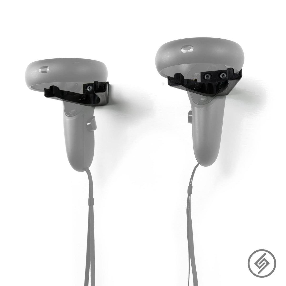 Oculus Quest Mount by Spartan Mounts img - 3 - Mounting and Storage Solution