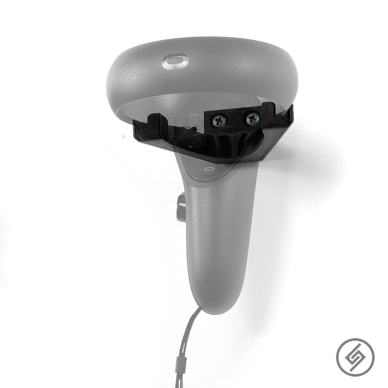 Oculus Quest Mount by Spartan Mounts img - 4 - Mounting and Storage Solution