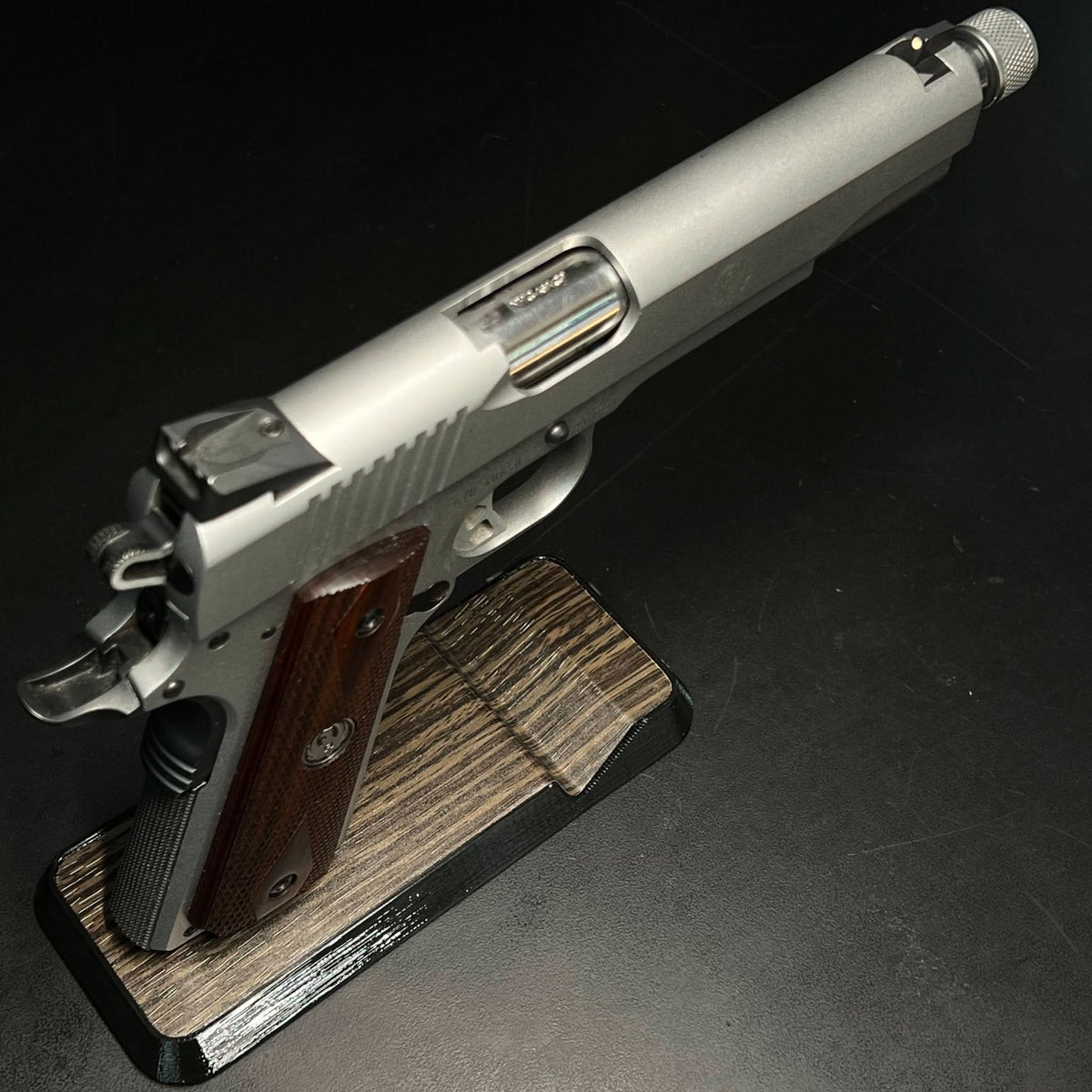 Pistol Display Stand by Spartan Mounts img - 24 - Mounting and Storage Solution