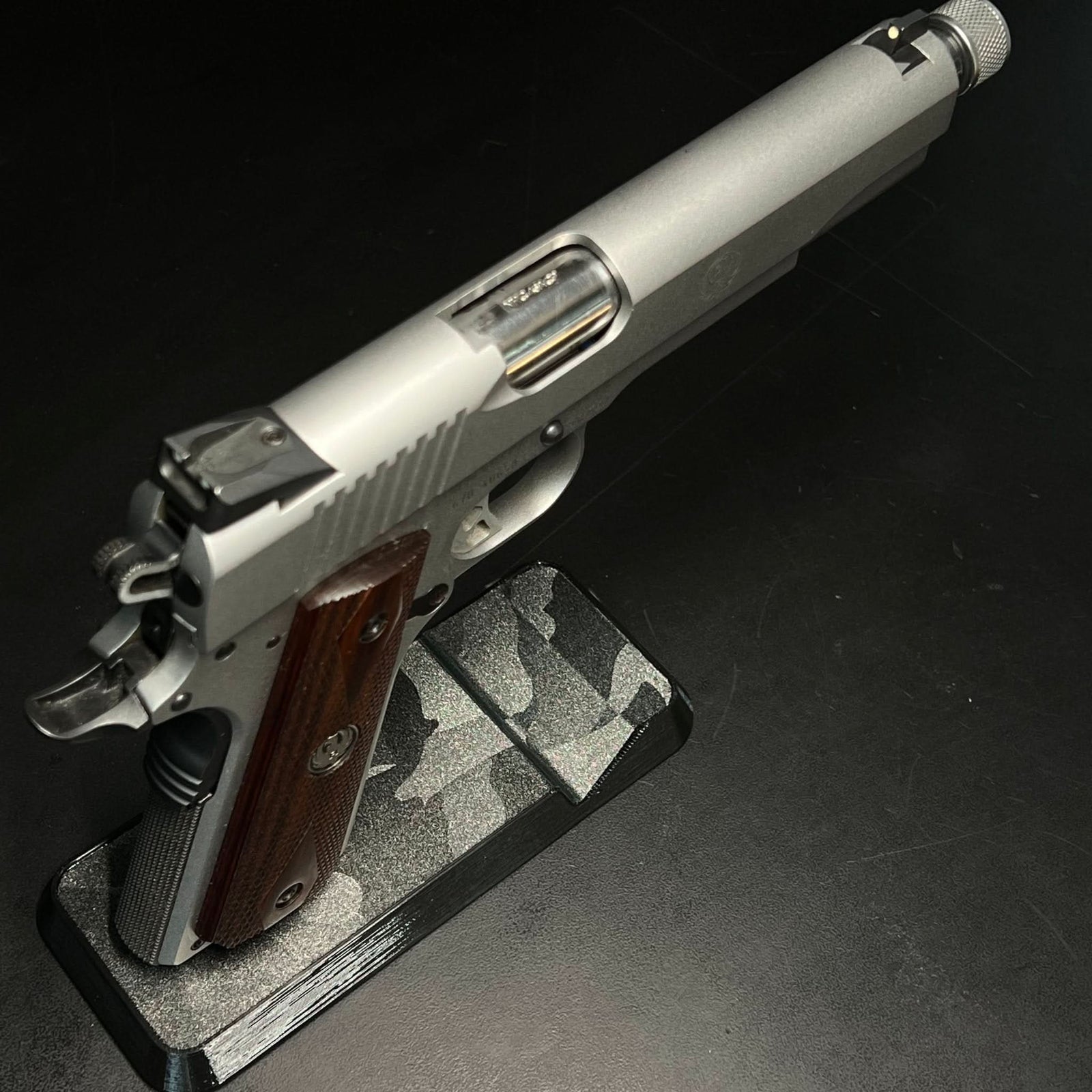 Pistol Display Stand by Spartan Mounts img - 19 - Mounting and Storage Solution