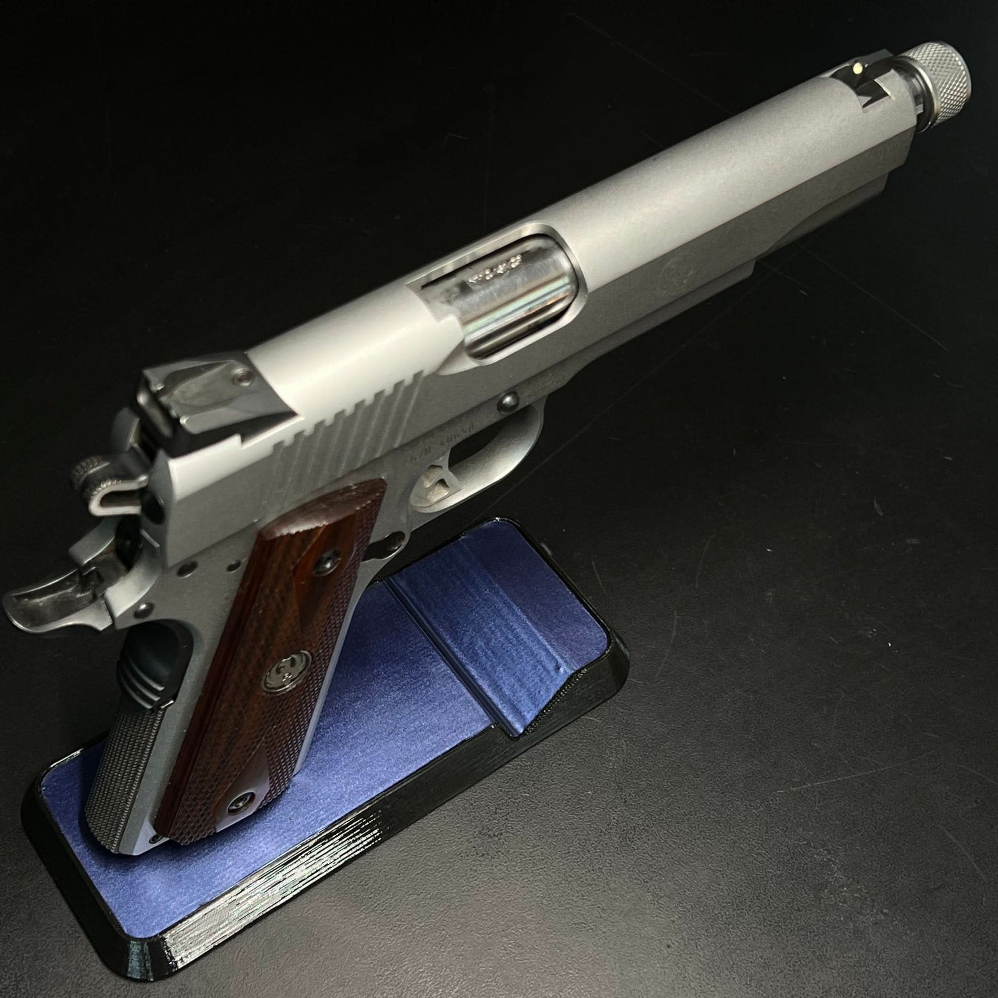 Pistol Display Stand by Spartan Mounts img - 25 - Mounting and Storage Solution