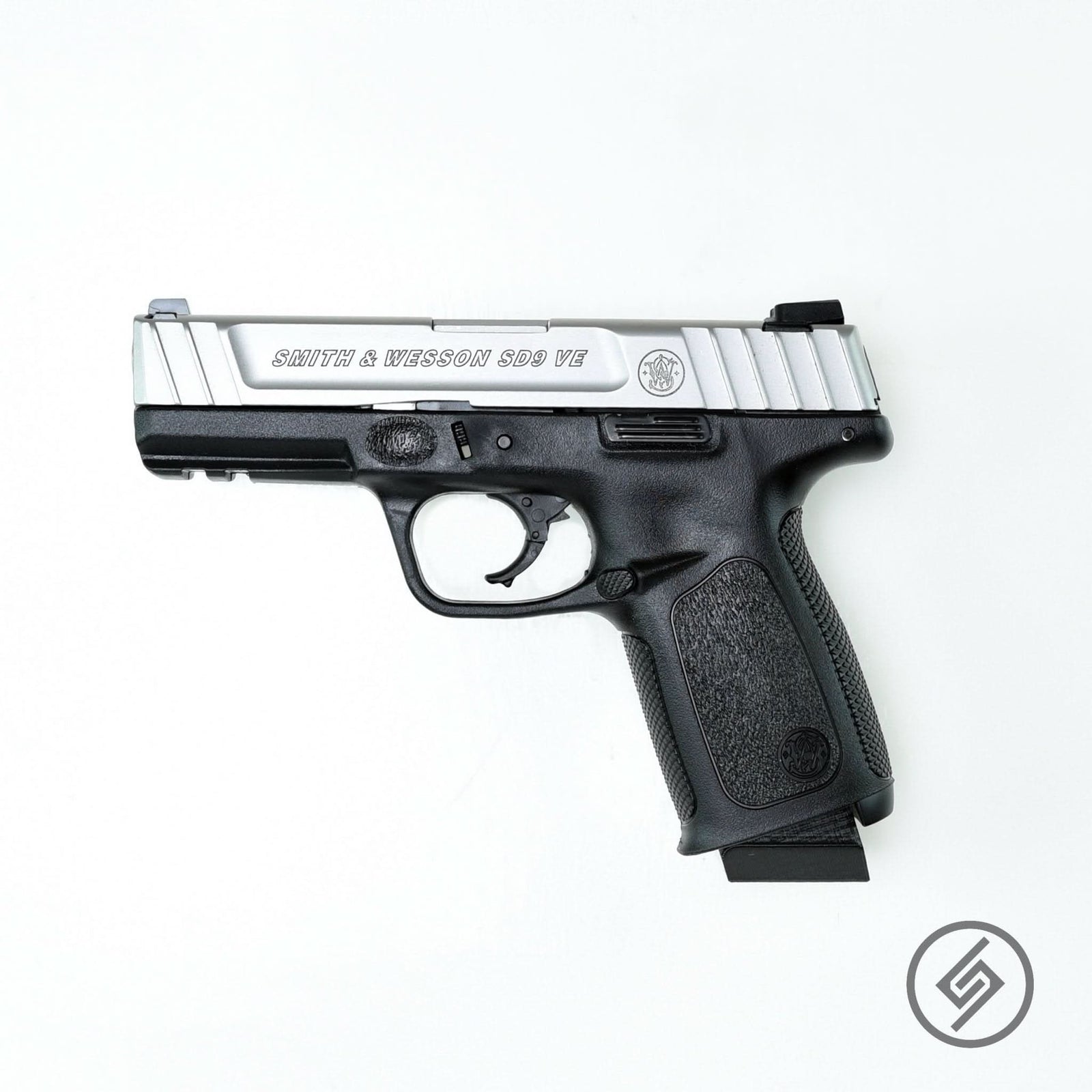 S&W SD9VE Mount by Spartan Mounts img - 4 - Mounting and Storage Solution